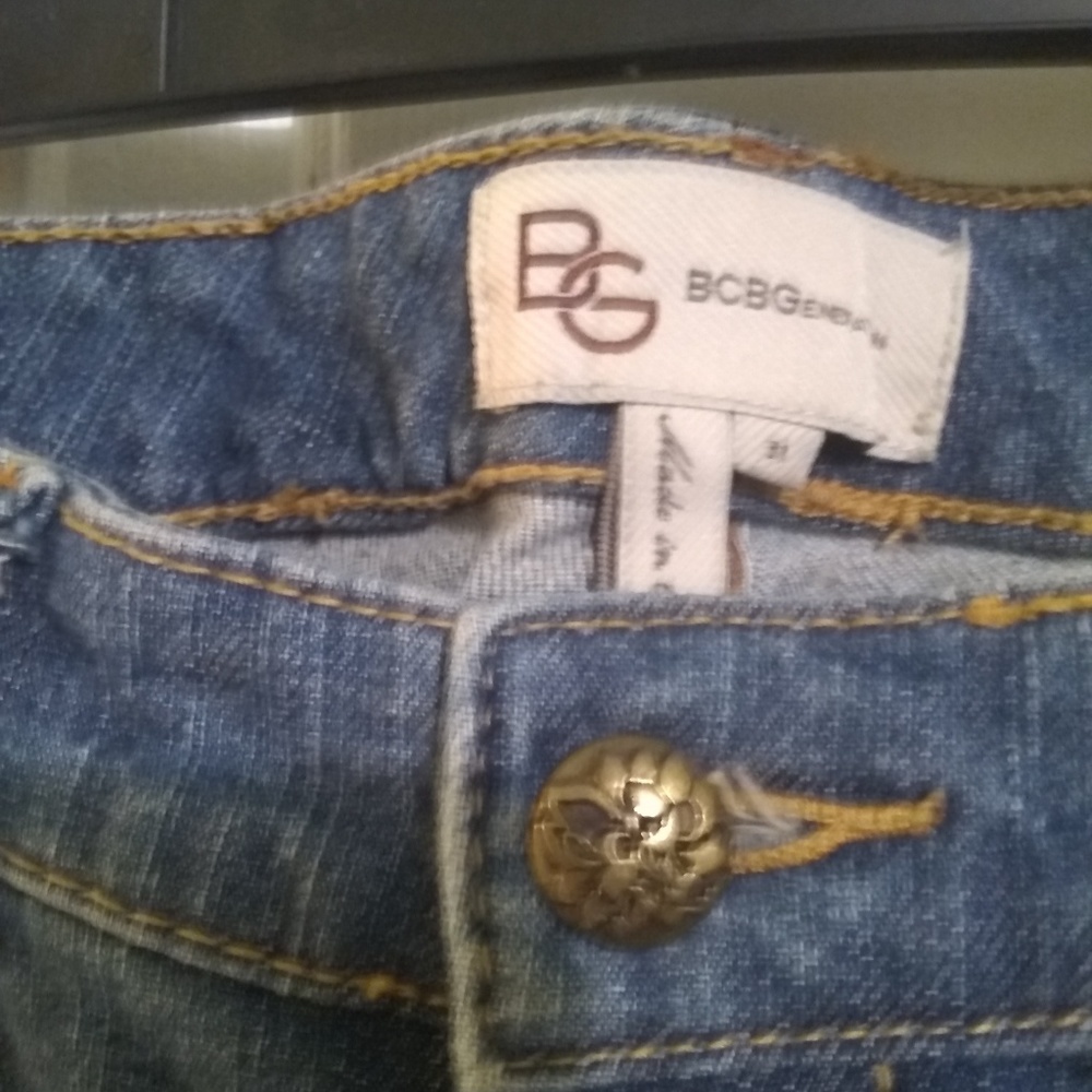 😘 BCBG blue jeans